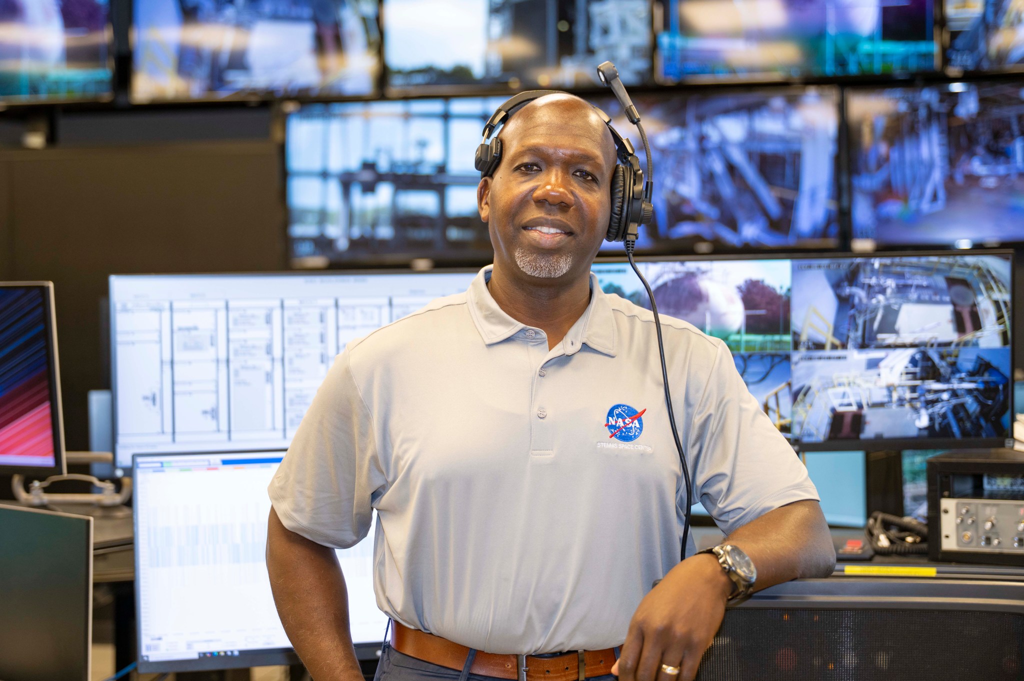 Contractor to Civil Servant: NASA Welcomes Ray Williams