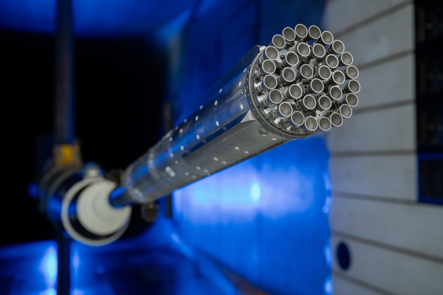 NASA, SpaceX Advance Wind Tunnel Tests for Starship Rocket 