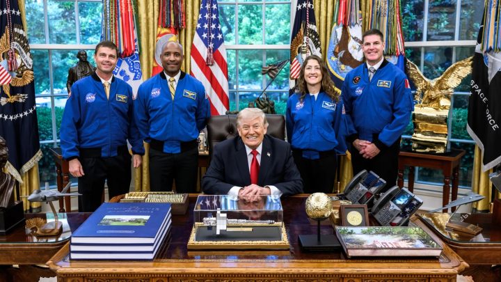 NASA’s Artemis II Crew Set to Receive Congressional Space Medal of Honor