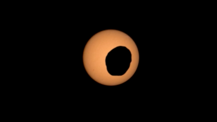 Perseverance Captures Another Phobos Transit