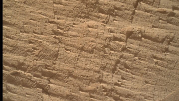 Curiosity Blog, Sols 4968-4974: Rock Climbing Towards the Discontinuity