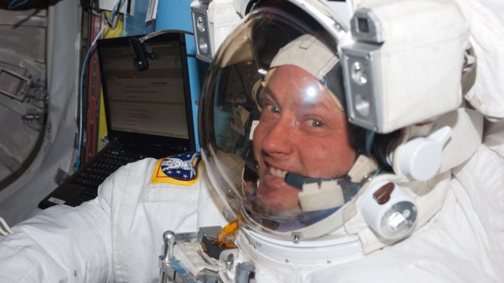 NASA Astronaut Mike Fincke Leaves NASA, Career Includes 4 Spaceflights