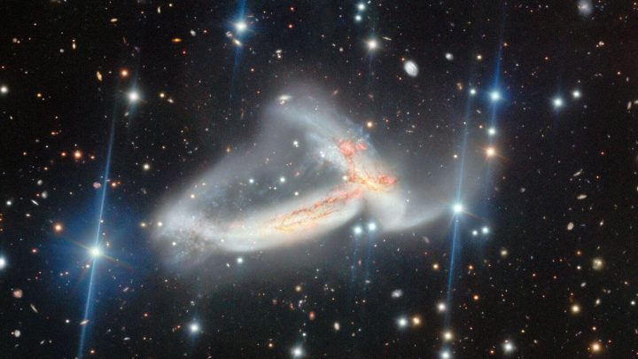 APOD: 2026 September 4 – Na Uhane Mahoe Huki Pu i ke Ola