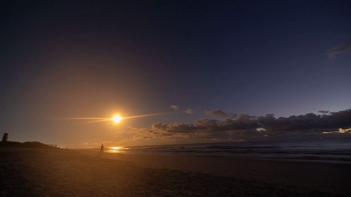 APOD: 2026 October 16 – Chasing the International Space Station